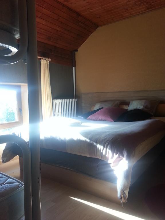Auberge Au Bon Vivant Vesqueville Δωμάτιο φωτογραφία